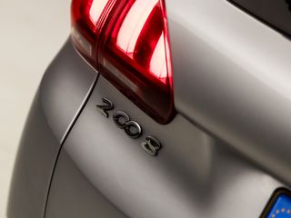 Voertuigafbeelding 31