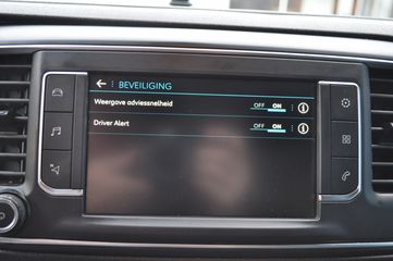 Voertuigafbeelding 13