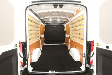 Voertuigafbeelding 6