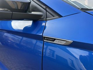 Voertuigafbeelding 3