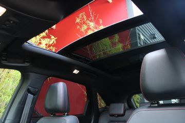 Voertuigafbeelding 5