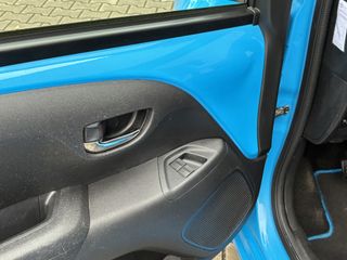 Voertuigafbeelding 13