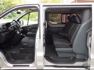 Voertuigafbeelding 8