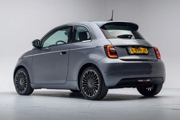 Voertuigafbeelding 2