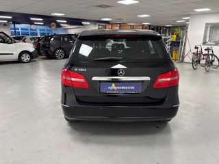 Voertuigafbeelding 5