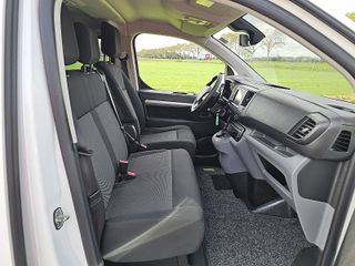 Voertuigafbeelding 6