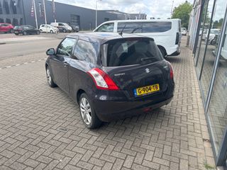 Voertuigafbeelding 6