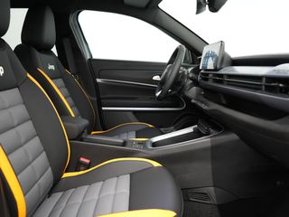 Voertuigafbeelding 3