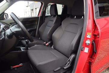 Voertuigafbeelding 12