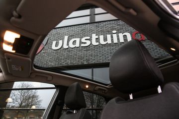 Voertuigafbeelding 9