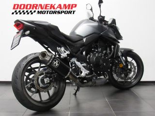 Voertuigafbeelding 5