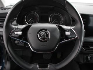 Voertuigafbeelding 16