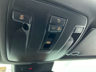 Voertuigafbeelding 77