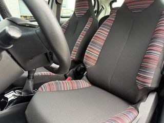 Voertuigafbeelding 25