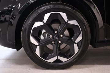 Voertuigafbeelding 4