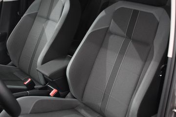 Voertuigafbeelding 8