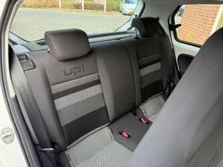 Voertuigafbeelding 26