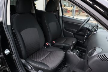 Voertuigafbeelding 25