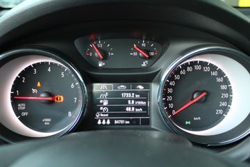 Voertuigafbeelding 17