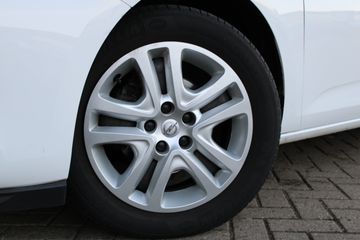 Voertuigafbeelding 8