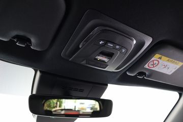 Voertuigafbeelding 37