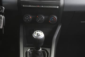 Voertuigafbeelding 14