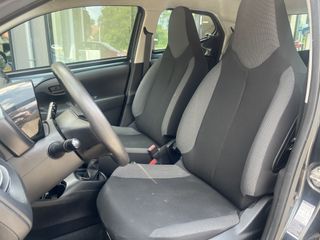 Voertuigafbeelding 12