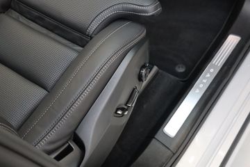 Voertuigafbeelding 36