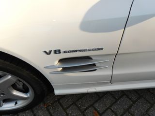 Voertuigafbeelding 2