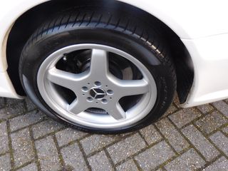 Voertuigafbeelding 6