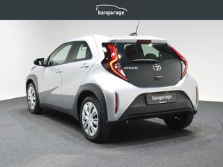 Voertuigafbeelding 6