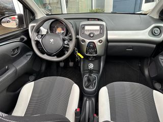 Voertuigafbeelding 16