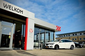 Voertuigafbeelding 4