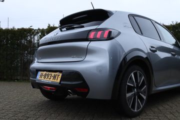 Voertuigafbeelding 10