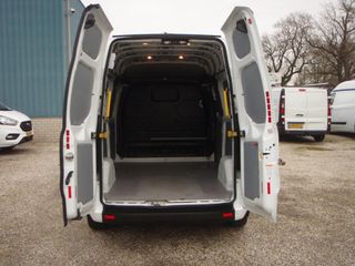 Voertuigafbeelding 7