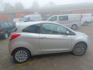 Voertuigafbeelding 3