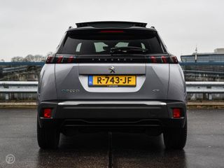 Voertuigafbeelding 4