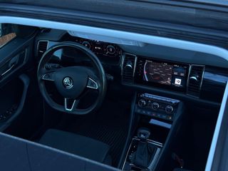 Voertuigafbeelding 9