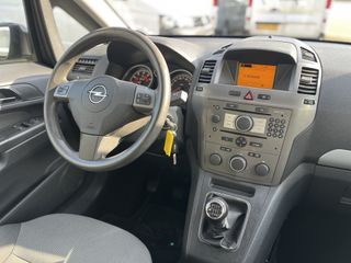 Voertuigafbeelding 8