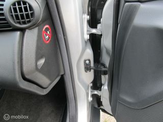 Voertuigafbeelding 29