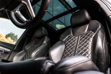 Voertuigafbeelding 12