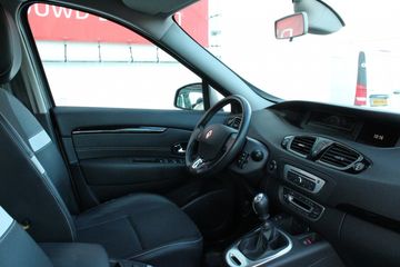 Voertuigafbeelding 7