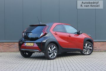 Voertuigafbeelding 12