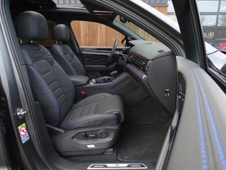 Voertuigafbeelding 13