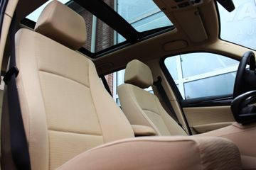 Voertuigafbeelding 17