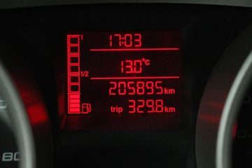 Voertuigafbeelding 11