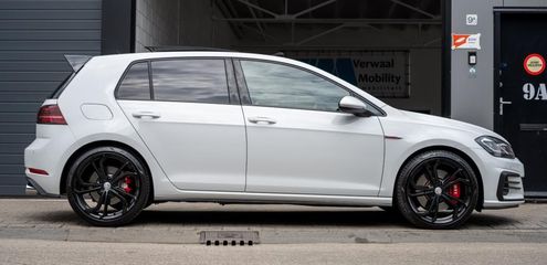 Voertuigafbeelding 6