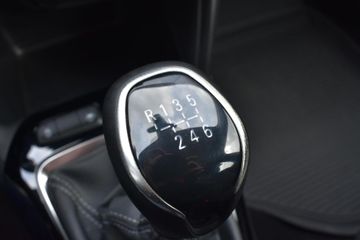 Voertuigafbeelding 14