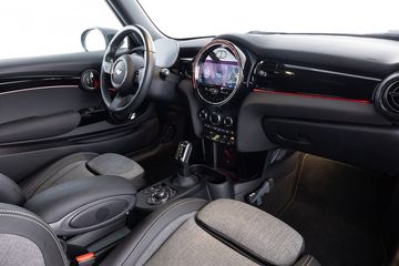 Voertuigafbeelding 3