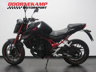 Voertuigafbeelding 3